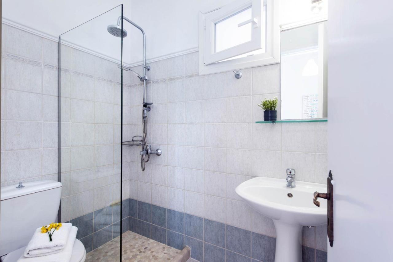 Marika Apartments Kassiopi Ngoại thất bức ảnh